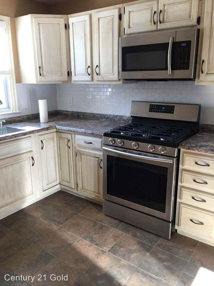 201 Sycamore Rd - Photo 3 of 4