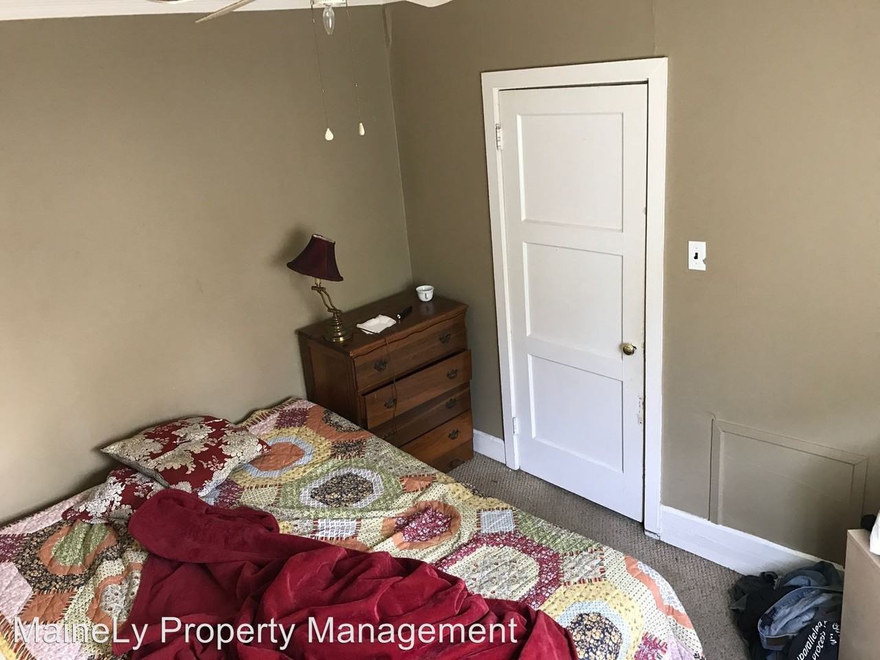 560 St John St - Photo 2 of 8