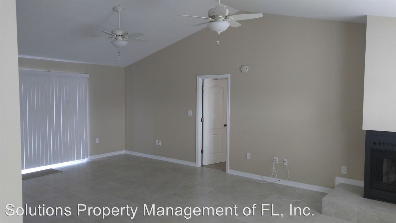 2565 Raintree Lake Cir - Photo 3 of 28