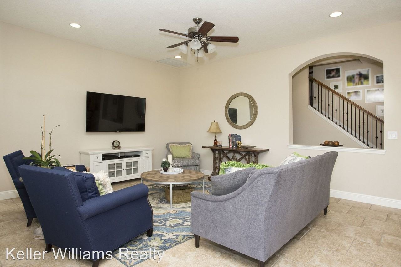 5916 Watercolor Dr - Photo 3 of 38