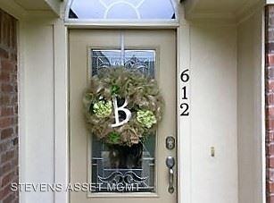 612 Alex Way - Photo 3 of 27