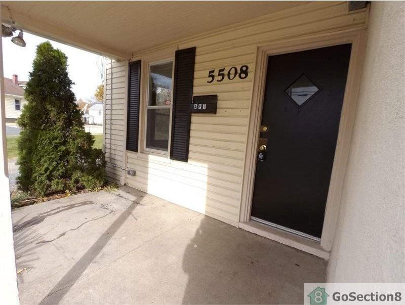 5508 Ebenezer Rd - Photo 2 of 11