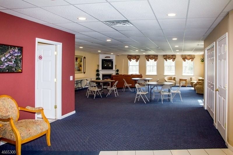 45 Mountain View Ct - Photo 2 of 8