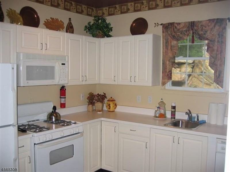 45 Mountain View Ct - Photo 3 of 8