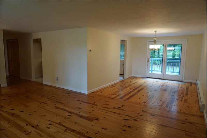 15 Plain Rd - Photo 3 of 24