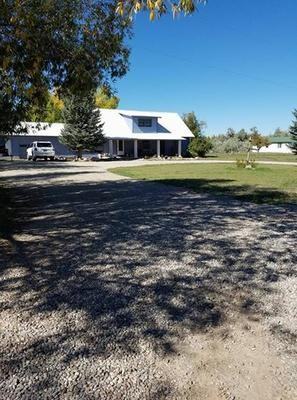 755 N 8th St - Photo 3 of 6