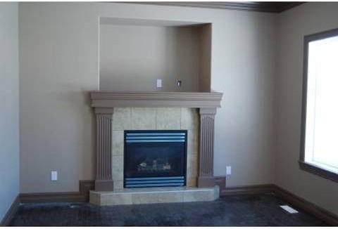 10234 155 St NW - Photo 2 of 6