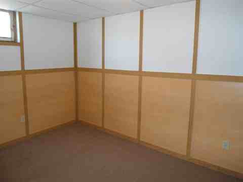 13004 63 St NW - Photo 2 of 7