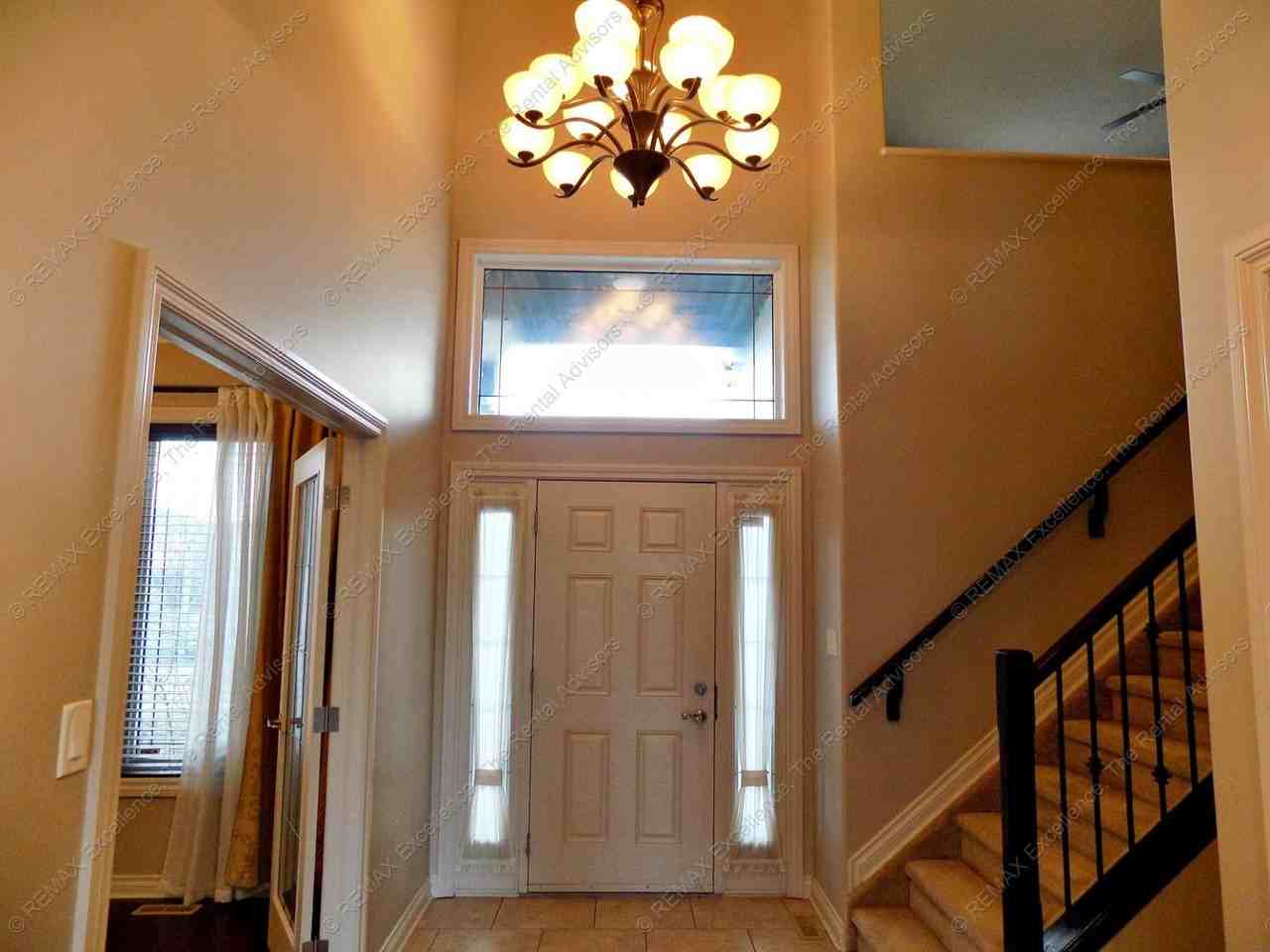 54 Linksview Dr - Photo 2 of 21