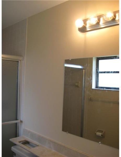 5512 N Park Rd - Photo 3 of 8