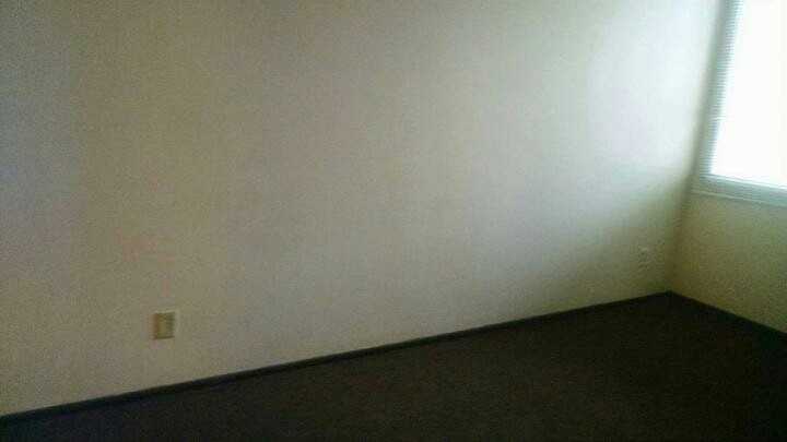 9325 W Allyn St - Photo 3 of 7