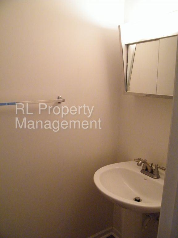 590 Faith Ann Dr - Photo 2 of 12