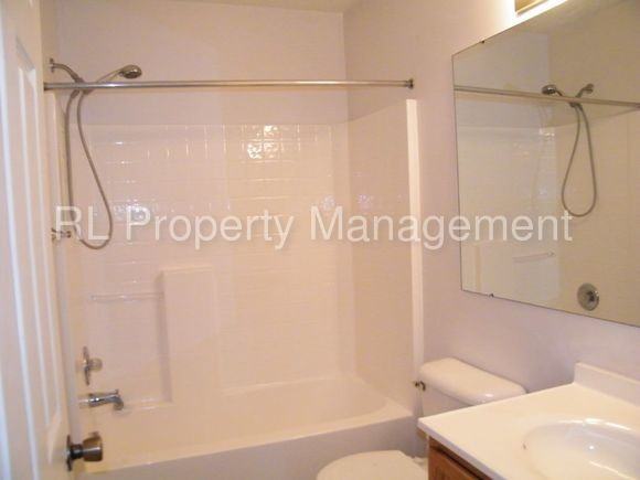 590 Faith Ann Dr - Photo 3 of 12