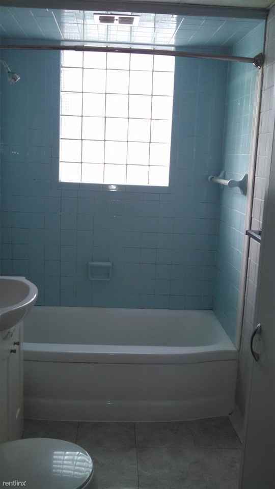 16 Nash St - Photo 3 of 8