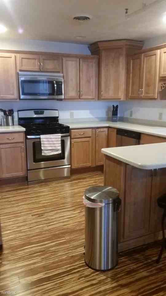 77 State St - Photo 3 of 7