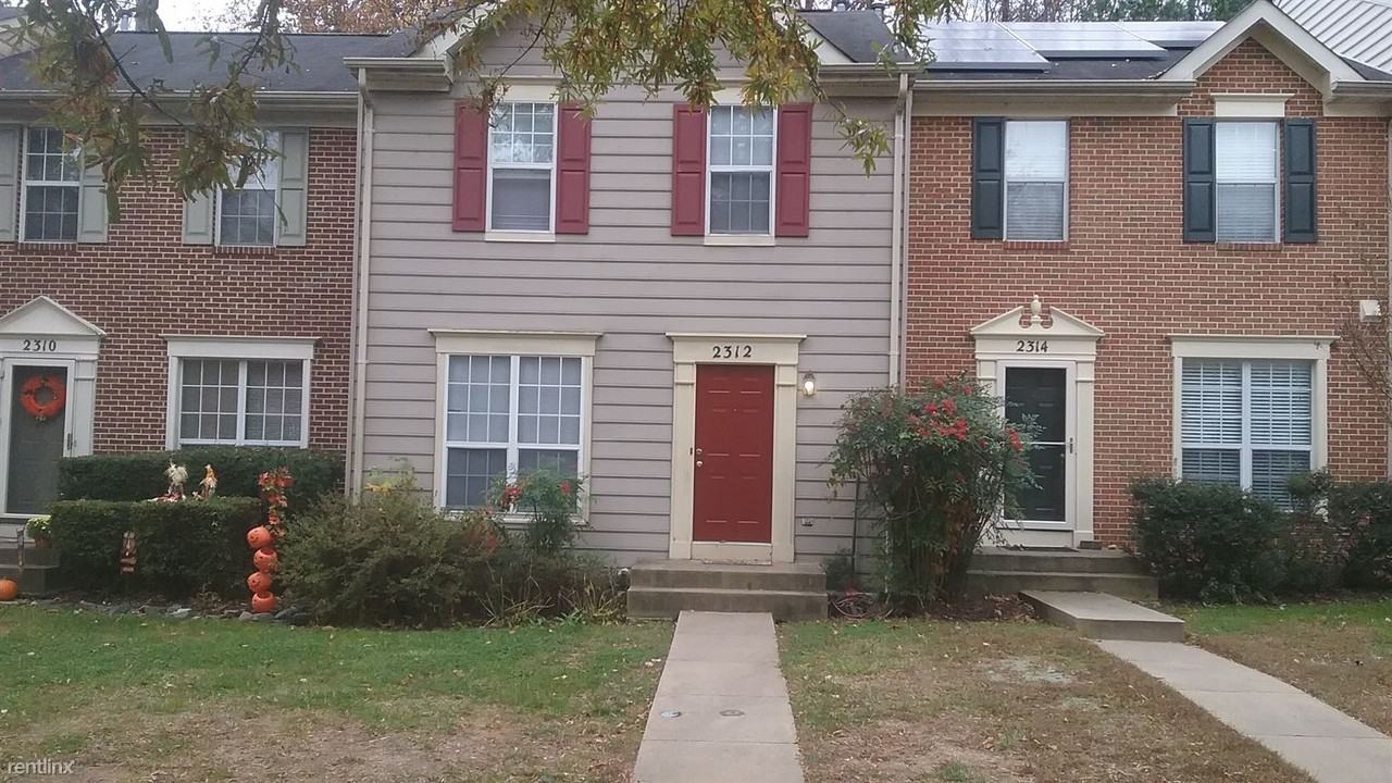 2312 Rosebranch Ct - Photo 2 of 9