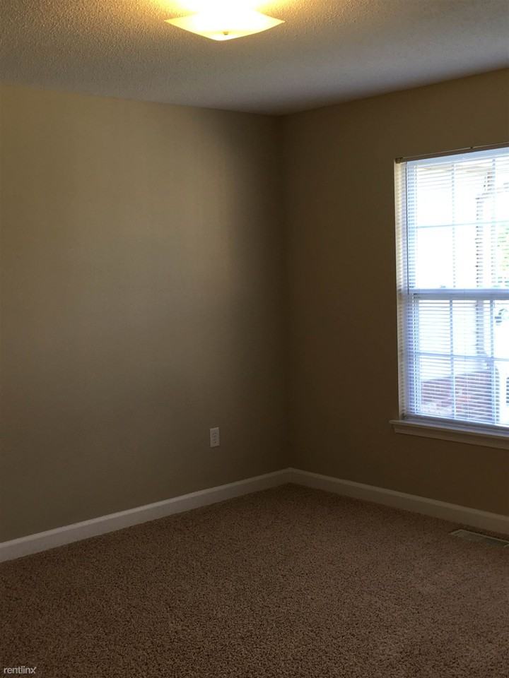 7093 Remington Villa Dr - Photo 2 of 9