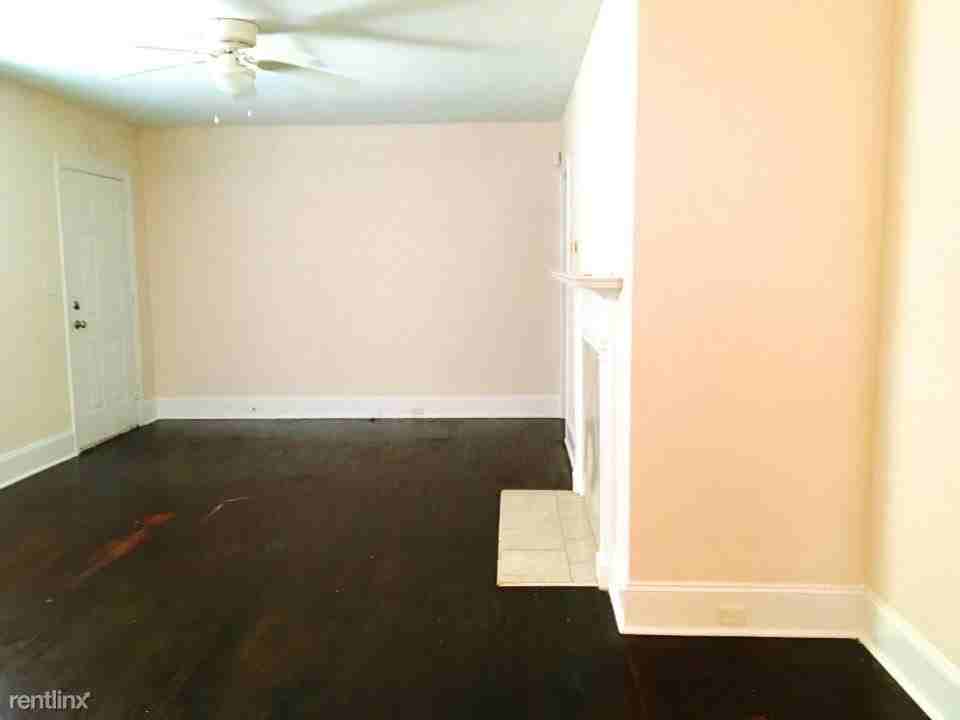 1140 Skyview Rd - Photo 2 of 6