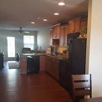 801-899 East St - Photo 2 of 6