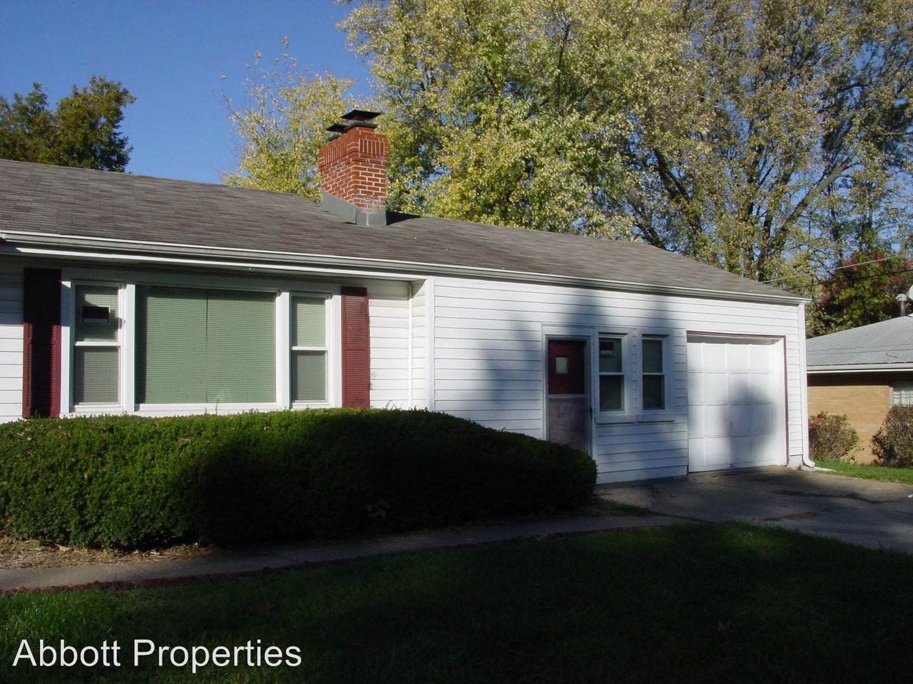 3350 S Sterling Ave - Photo 2 of 13