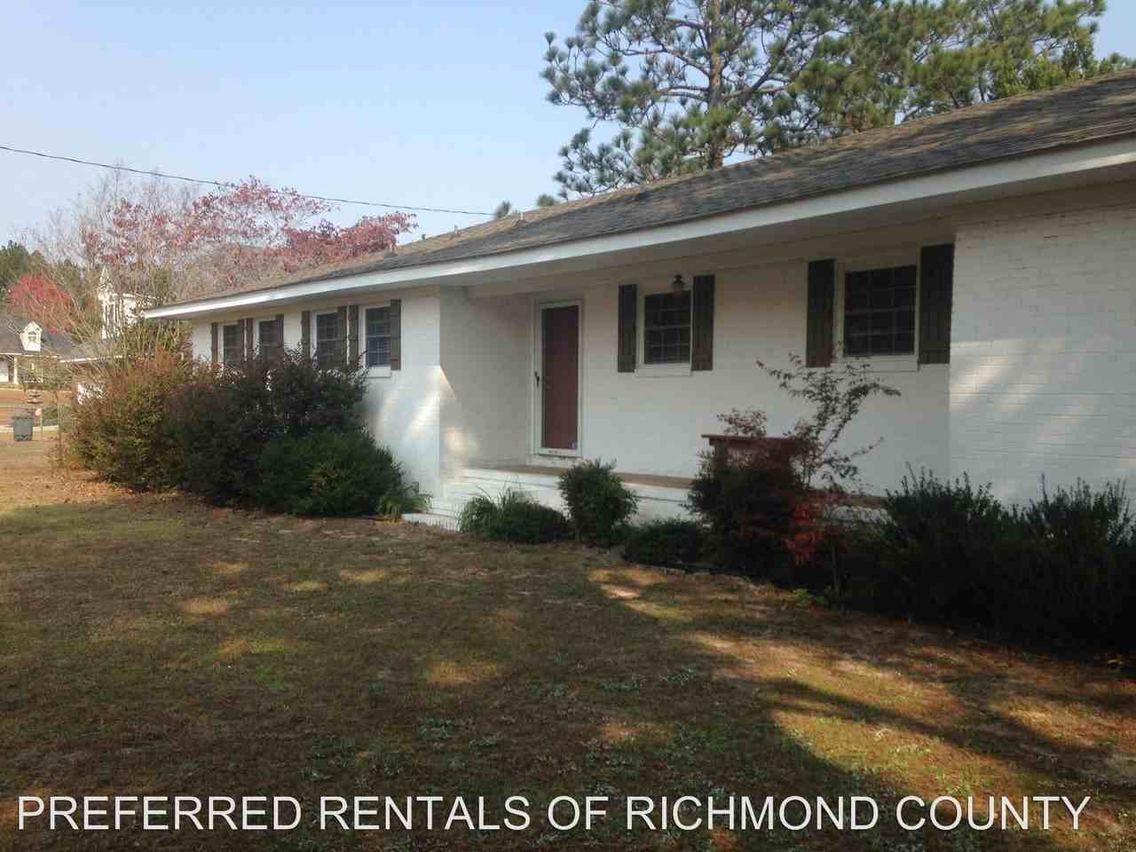 211 Rosedale Ln - Photo 2 of 17