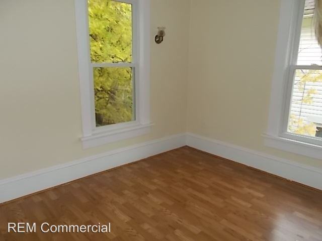 2408 9th St SW - Photo 2 of 10