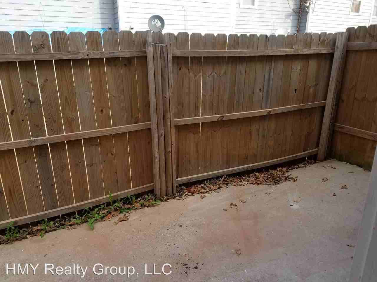 2695 Evans Mill Dr - Photo 3 of 9