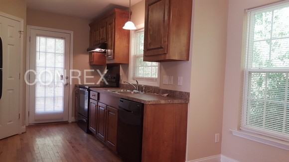 133 St Andrews Pl Dr - Photo 3 of 17