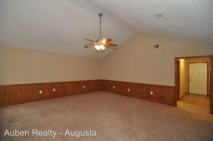 4454 Boulineau Rd - Photo 3 of 14