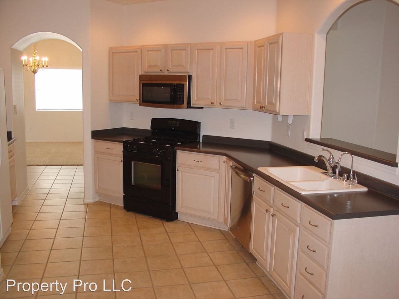 10515 Vecchio Dr NW - Photo 3 of 27