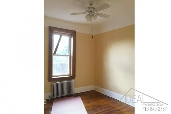 124 Avenue C - Photo 2 of 4