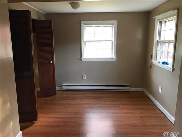 117 Brookside Ave - Photo 2 of 9