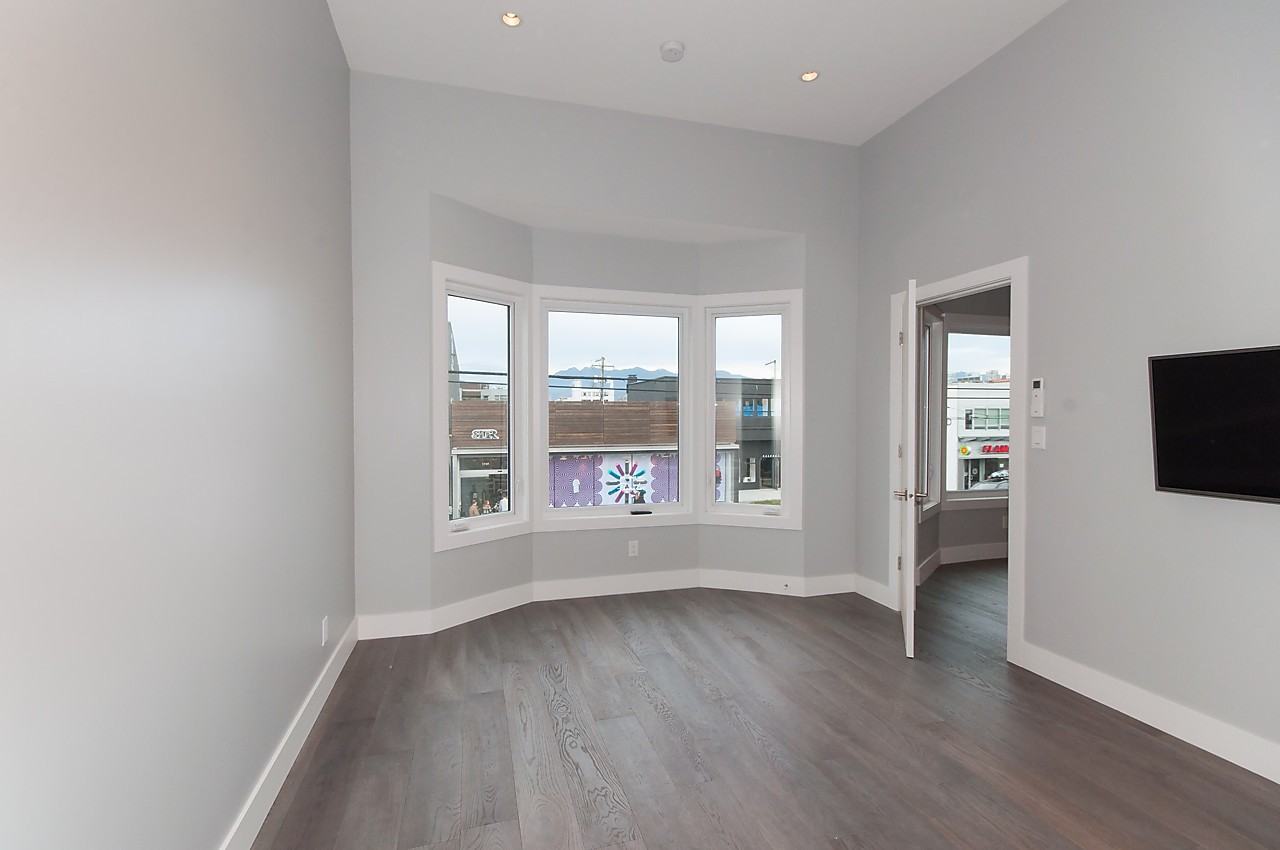 1752 West 4th Avenue - Photo 3 of 12