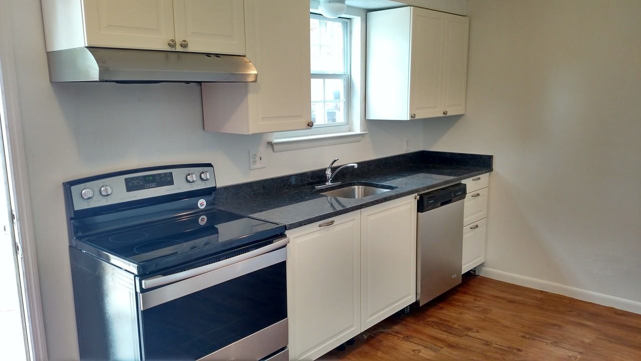 411-413 Booth Road - Photo 2 of 11