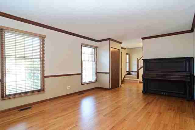 659 Peregrine Dr - Photo 2 of 14