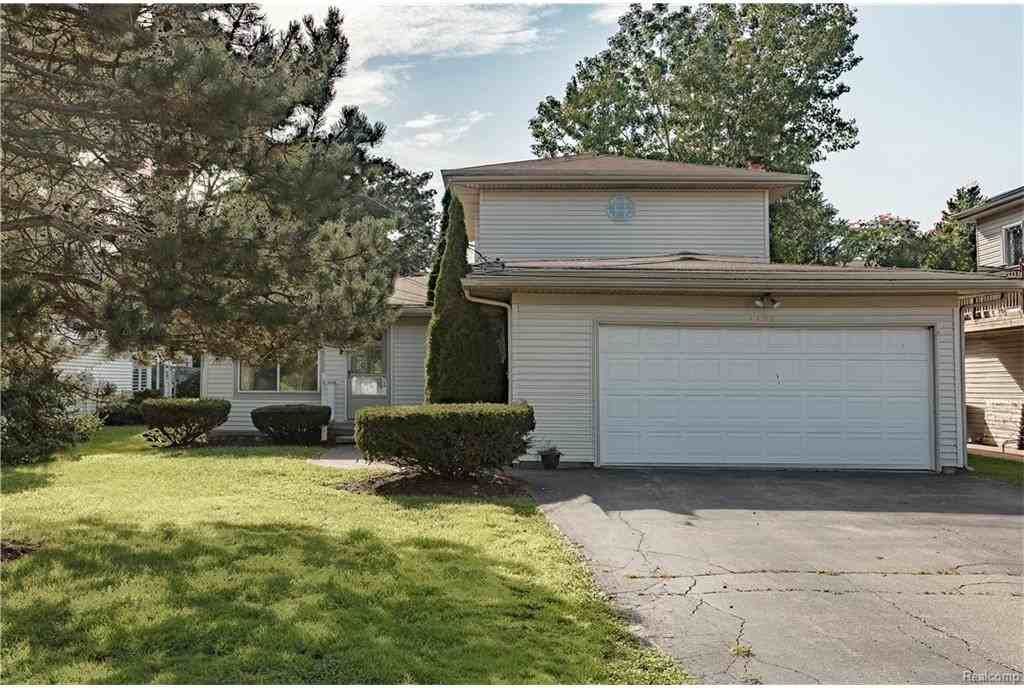 1706 Maddy Ln - Photo 2 of 26