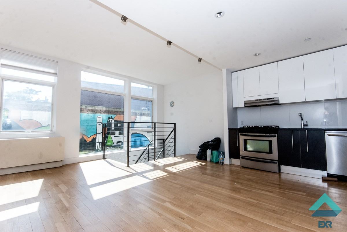 114 Troutman St #113