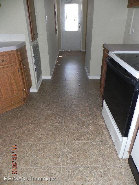 110 Lato Rd - Photo 2 of 17