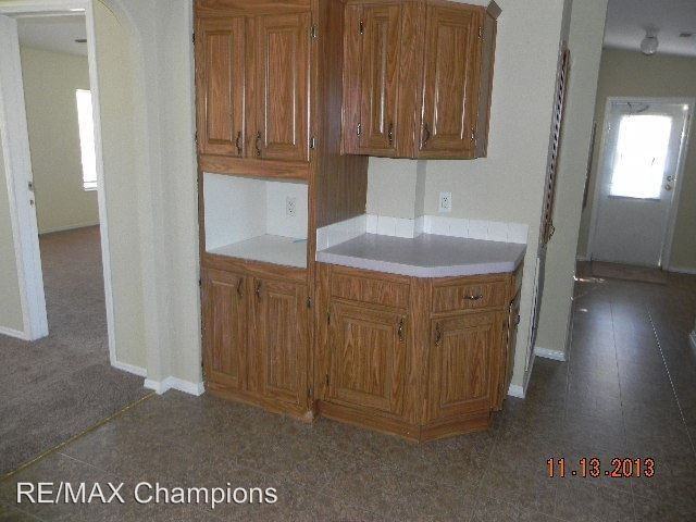 110 Lato Rd - Photo 3 of 17