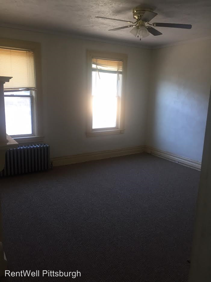 3726 Baytree St - Photo 3 of 7