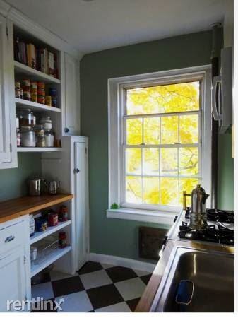 85 N Broadway - Photo 2 of 15