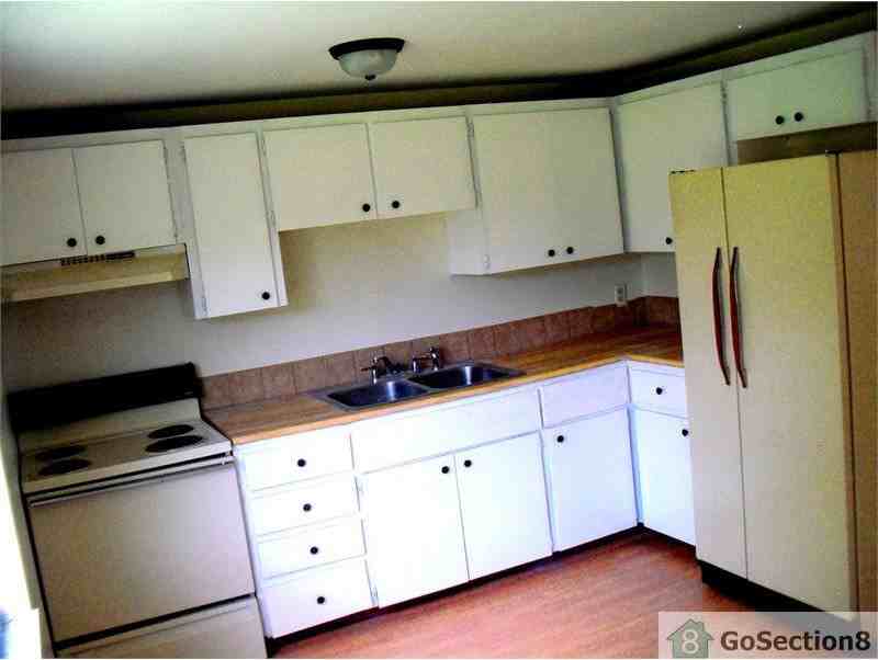 39344 6th Ave - Photo 2 of 5