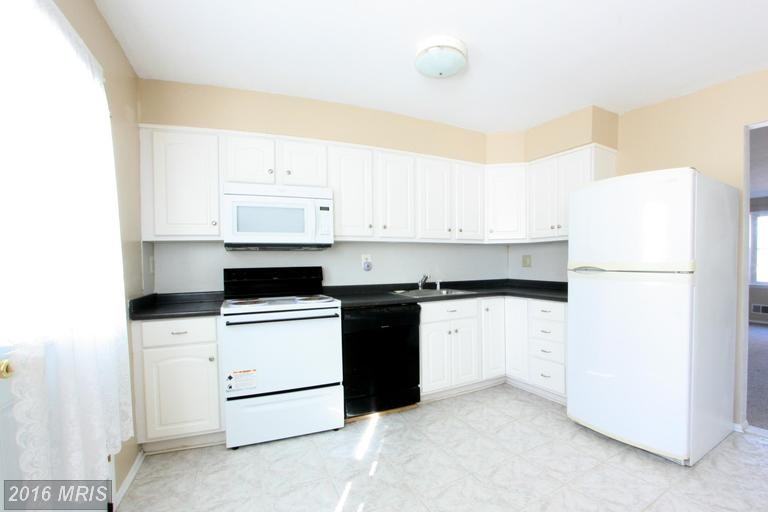 7148 Alter St - Photo 3 of 17