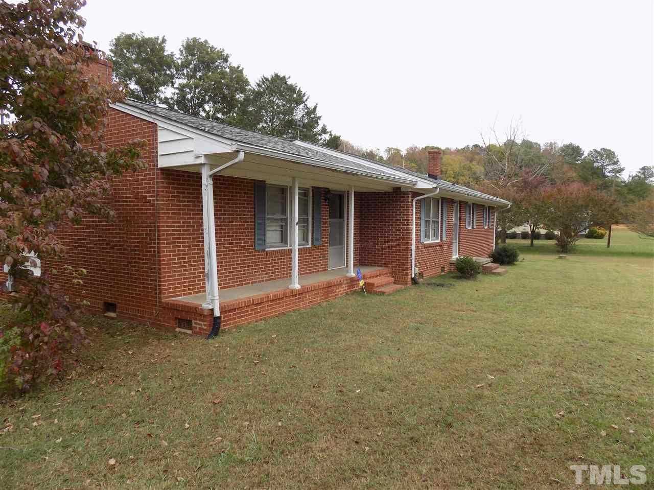 479 Leonard Rd - Photo 3 of 13