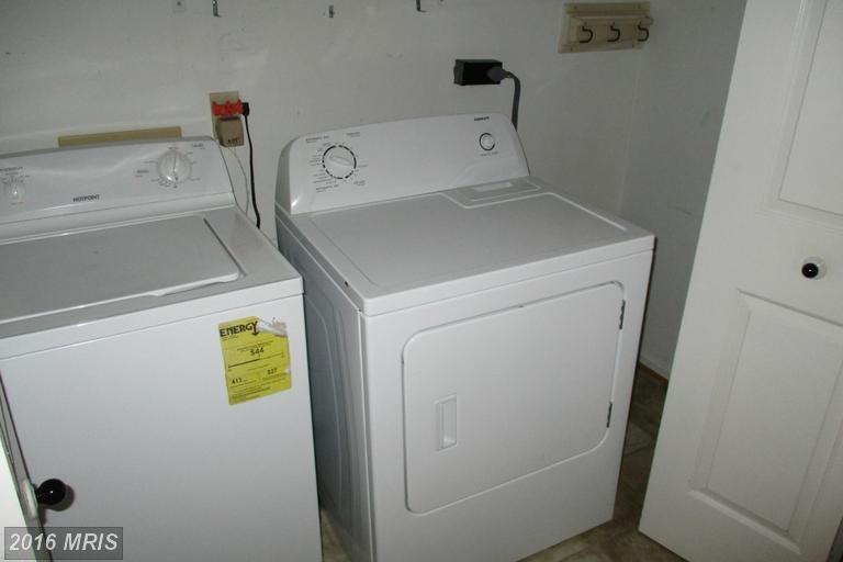 10926 Crestwood Dr - Photo 2 of 9