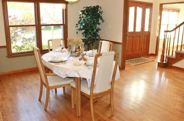 845 Wildrose Dr - Photo 2 of 22