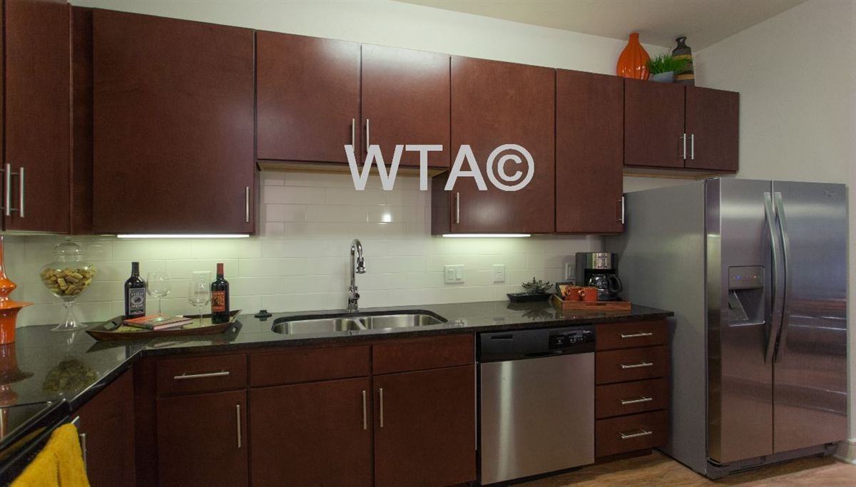 Harmon and Luther - Photo 2 of 7