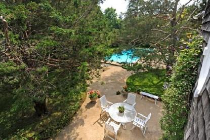 37 Indian Rd - Photo 3 of 16