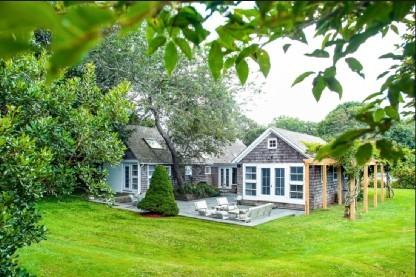 47 Sagg Main St - Photo 2 of 11