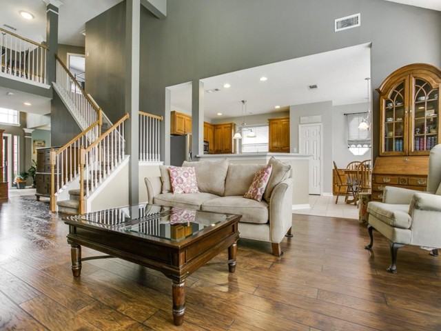 2316 Everton Dr - Photo 2 of 21